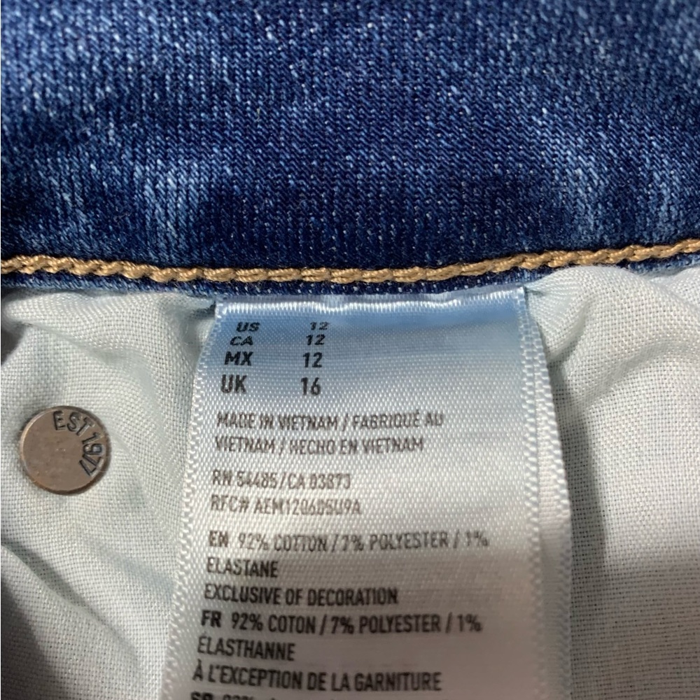 American Eagle Outfitters Denim Bermuda Shorts Blue Denim shorts Size UK16 - Picture 4 of 6